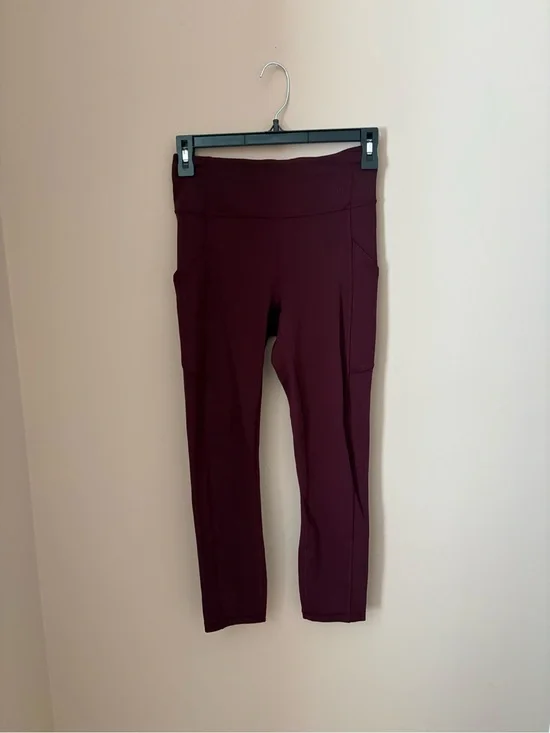 Lululemon High-Waist Burgundy Women's Active Leggings Sz 4