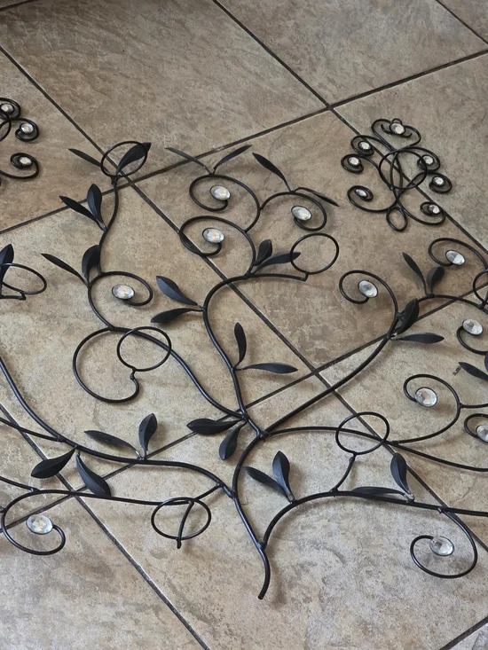 Kirkland Signature Black Metal Vine Wall Panel with Crystal Accents