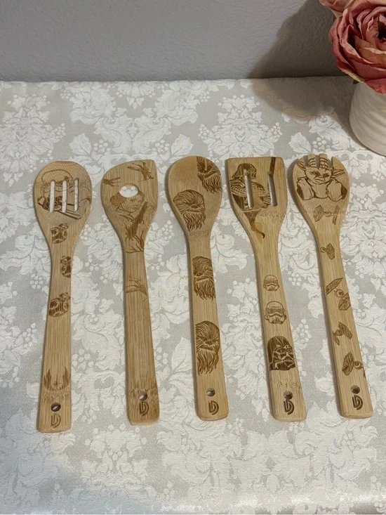 Star Wars Bamboo Wood Decorative Burned Stamped Kitchen Utensil Set Collectible
