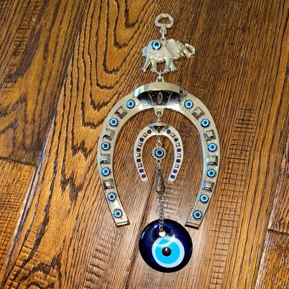 Gold Evil Eye Horseshoe Wall Decor