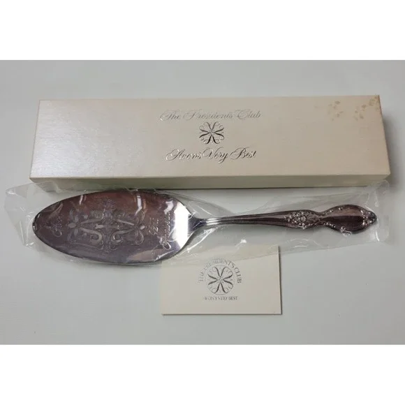 Avon Presidents Club 1978 92nd Anniversary Silverplate Pie Cake Server Boxed