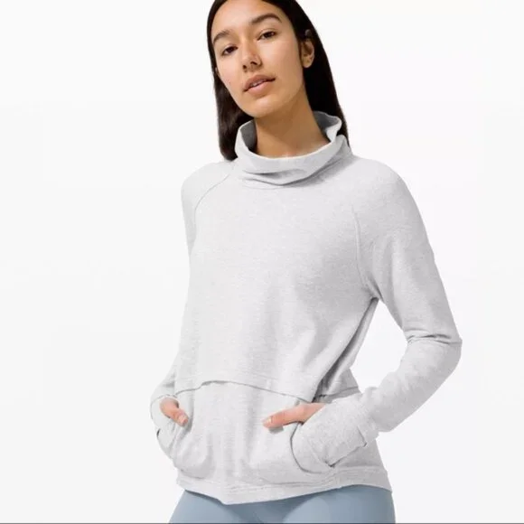 Lululemon‎ Heather Grey Find Your Unwind Pullover Sweater