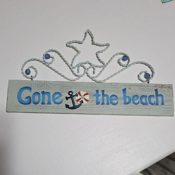 Wood And Metal Beach Sign