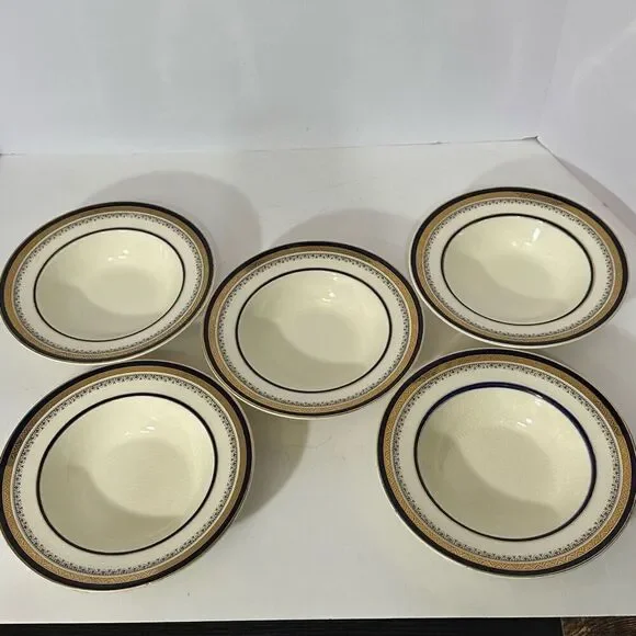 Vintage Myott Son & Company Royalty Pattern Bowls Set of 5