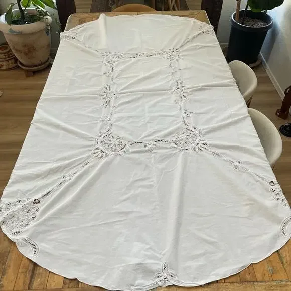 Vintage Imperial Elegance Battenburg Lace Tablecloth White Oval Shape 78