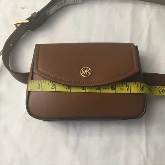 MICHAEL KORS WAISTPACK.