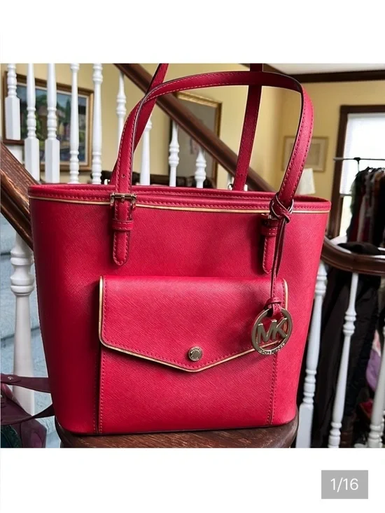 Michael Kors shoulder Bag Red Saffiano leather/ gold tone hardware & Trim NWOT