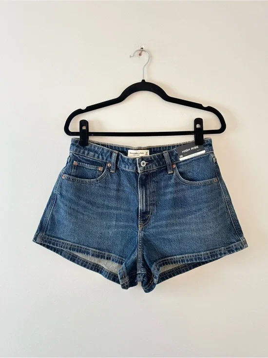 Abercrombie & Fitch NWT High Rise Denim Shorts 3” Rigid Jean Curve Love