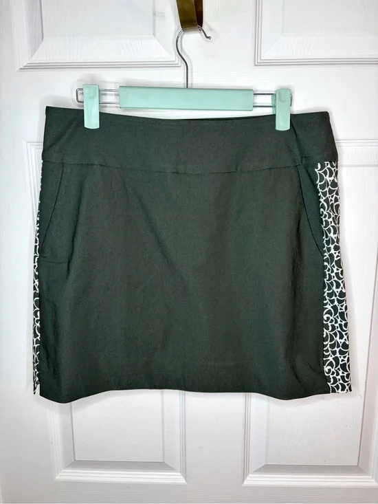 Swing Control Olive Green Tummy Control Vented Tech Skort Side Details 10 NWT