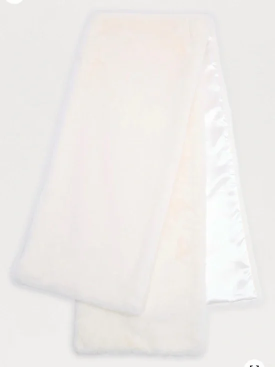 Plush Faux-Fur Cream Scarf with Satin Trim