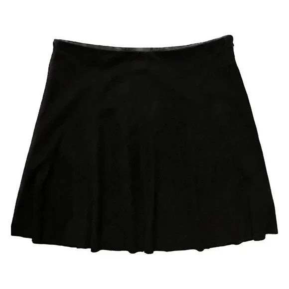 BB DAKOTA Aileen Faux Suede Skater Mini Skirt‎ - Black - Size 6