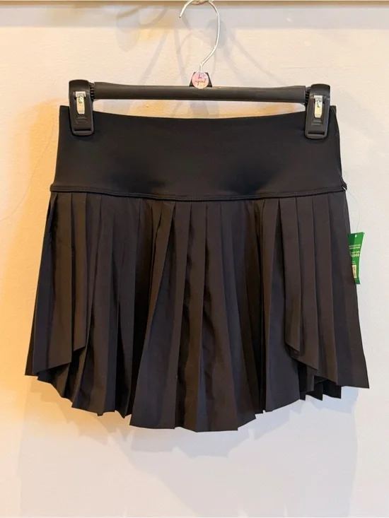 Gap Pleated Small Athlesiure Black Women’s Skirt NWT