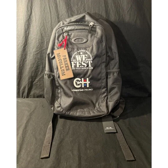 WE FEST promo made for Parker McCollum Oakley Backpack Crestible Enduro 20L -New