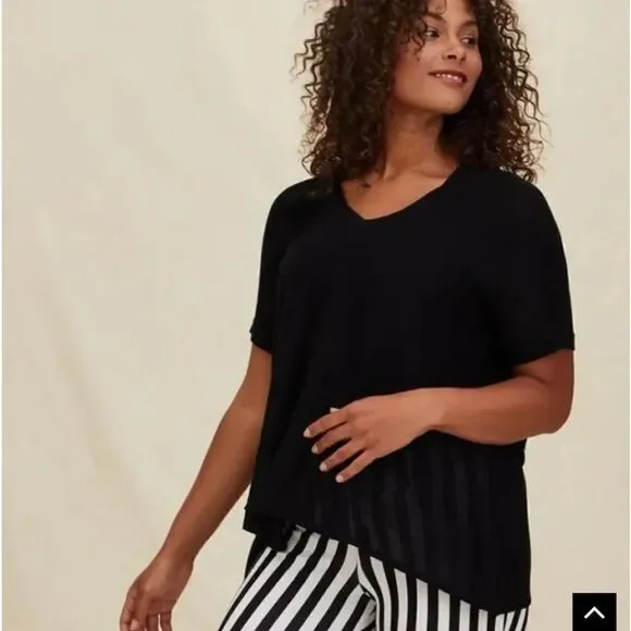 Torrid Pullover V-Neck Short Sleeve Caftan Sweater