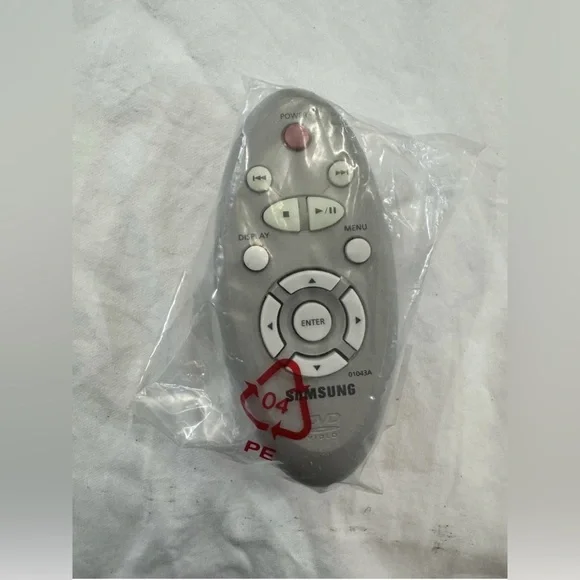 Samsung 01043A DVD Player Remote Control - Genuine OEM - New‎ in Bag, untested