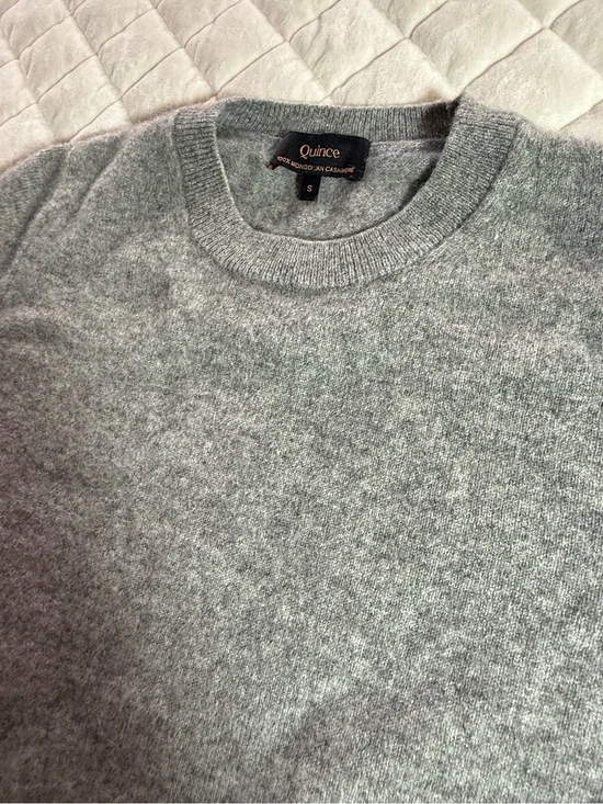 Quince 100% Mongolian Cashmere Short Sleeve Crewneck Sweater Gray Small