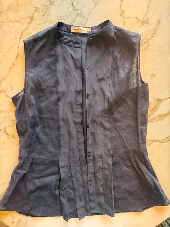 Tory Burch Navy Sleeveless Pleated Button-Front Blouse
