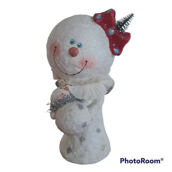 Whimsical Snow Woman Angel Mama With Snow Baby Shelf Sitter Winter Figurine VTG
