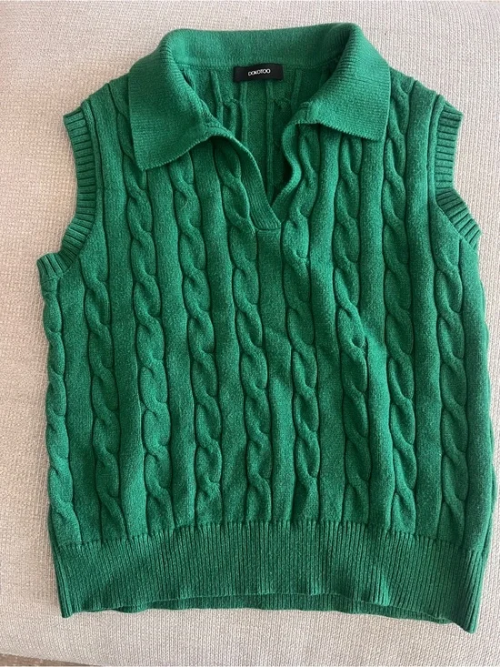 Green Cable-Knit Sleeveless V-Neck Sweater Vest. Great for golf too.