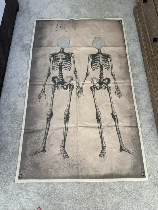 Halloween photo op Skeleton Tapestry 6ft Grandin Road