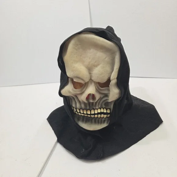 Vintage 4 Seasons Hooded Skeleton Skull Halloween Mask 90s Grim Reaper Vinyl...