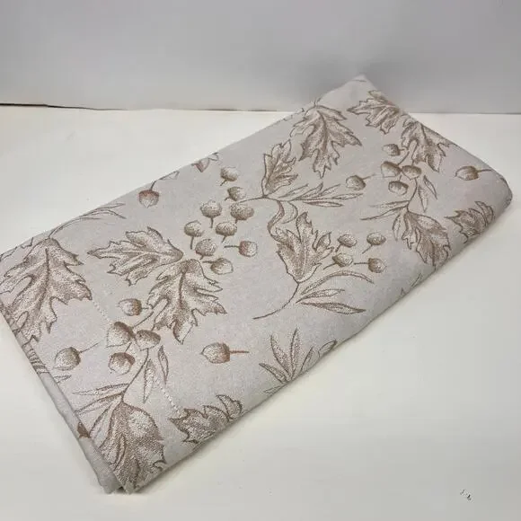 Crate & Barrel Acorn Jacquard Fall Tablecloth 100% Cotton 60x60