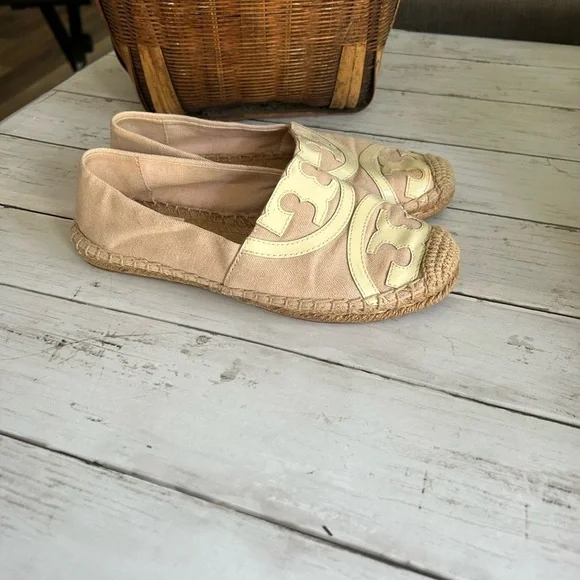 Tory Burch Size 5.5 slip on boho shoes