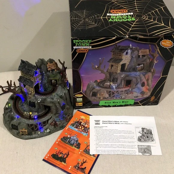 2006 LEMAX Spooky Town Dead Man's Mine Halloween Village Lights Music Pls Read