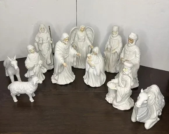 House Of Lloyd Nativity Christmas Around The World 11 Piece Vintage 1995 & 1996