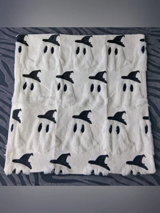 Set Of 2 Halloween Ghost Pillow Covers