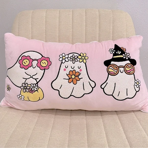 Pink Retro Ghost Floral Halloween Lumbar Pillow Glitter Embroidered Plush‎ Decor
