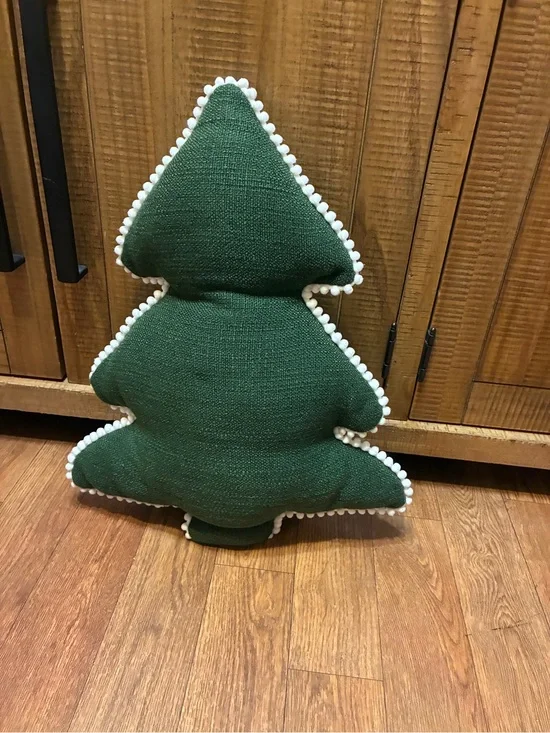 Green Holiday Tree Pillow