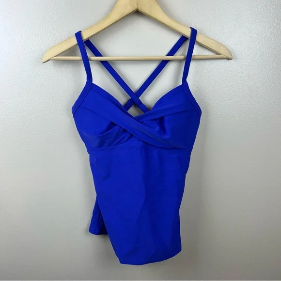 Athleta Twister Tankini Bathing Suit Swim Top Size 32 D/DD purplish blue NWOT