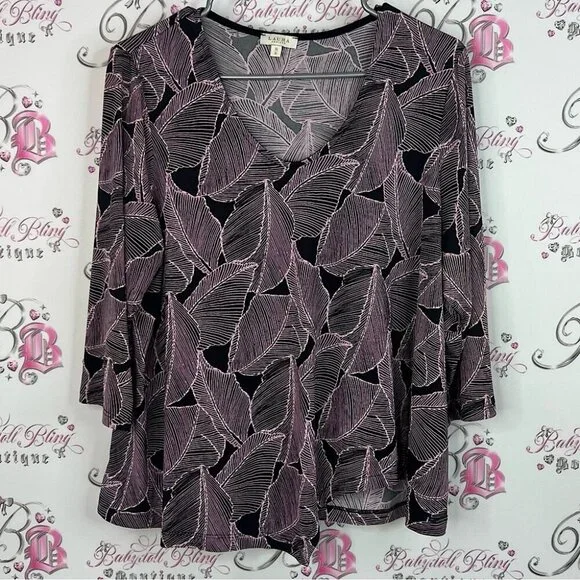 Laura top leaves Black and Pink Leaf Pattern Blouse
