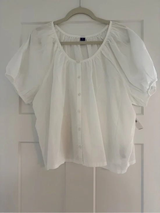 Old Navy White Button-Front Peasant Top