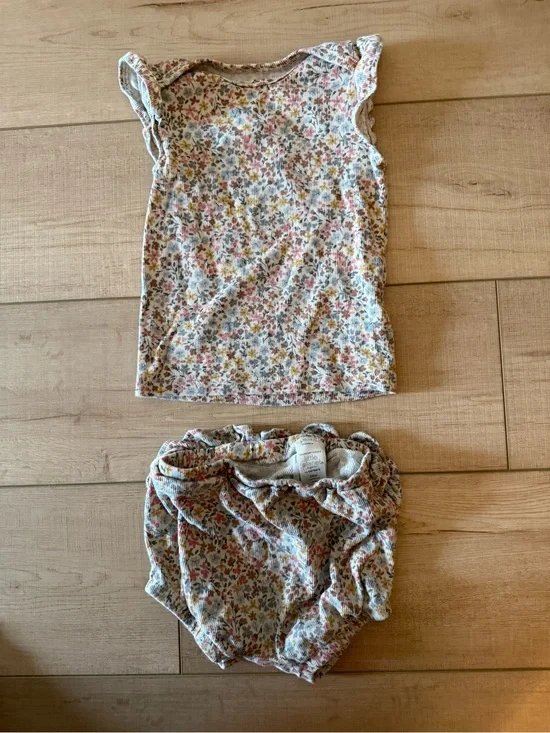 Little Planet Girls Organic Short Sleeved Ruffle Bloomer Set Floral 24 Months