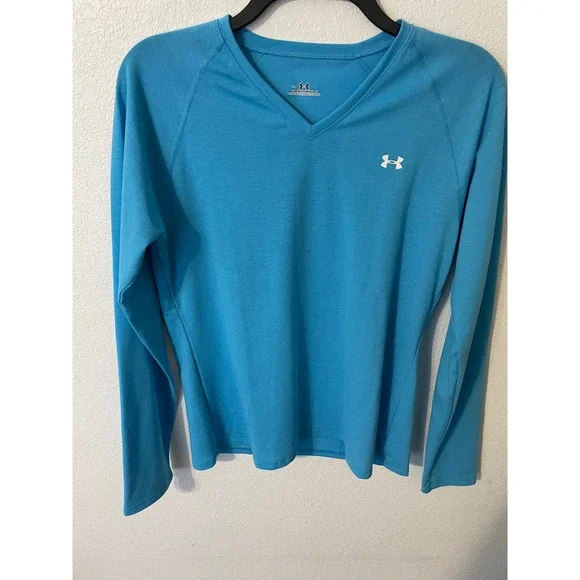 Under Armour Women's Turquoise‎ V-Neck Long Sleeve Athletic Shirt MD
