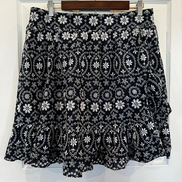 Kate Spade Shore Thing Eyelet Wrap Mini Skirt Navy White Size 14 Embroidered