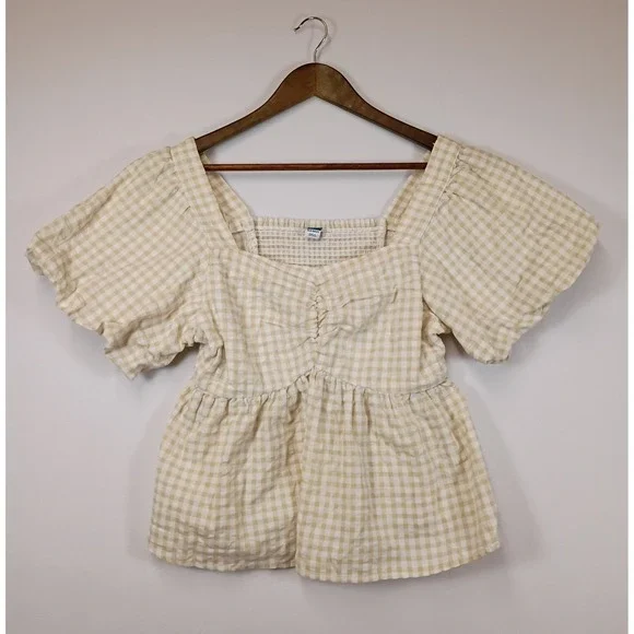 Cottagecore Old Navy Women Medium Beige Gingham Puff Sleeve Smocked Peplum Top