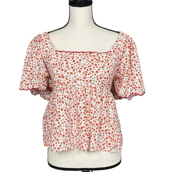 Old Navy Red Floral Flutter Sleeve Smocked Back Top Womens S Prairie Cottagecore