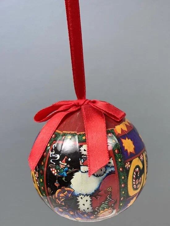 VTG MARY ENGELBREIT Papier-mache CHRISTMAS ORNAMENT Ball Santa Claus Ribbon 3