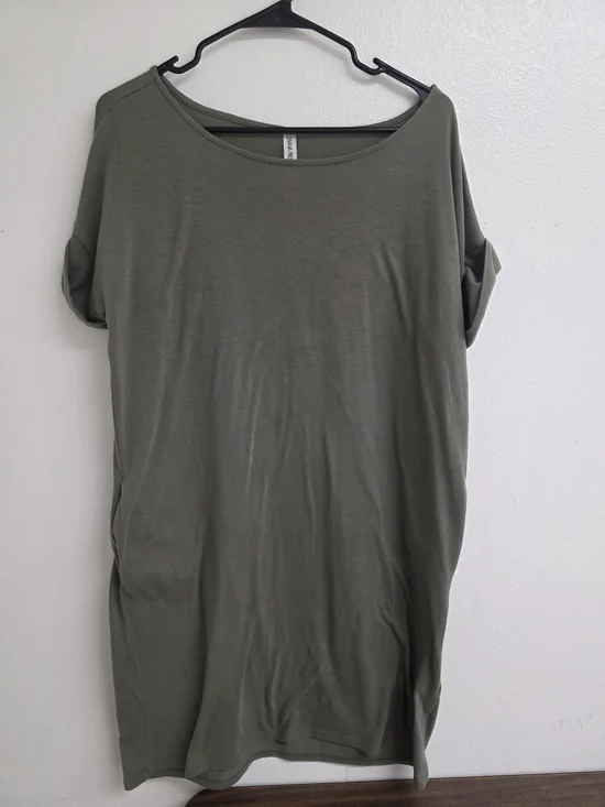 Zenana Outfitters Olive Green Tunic Top (0684)