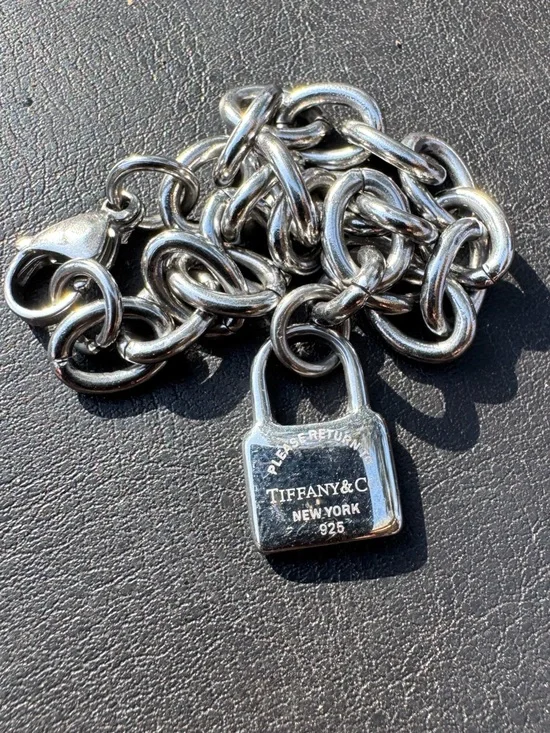 Tiffany & Co. Sterling Silver Padlock Link Bracelet - Silver
