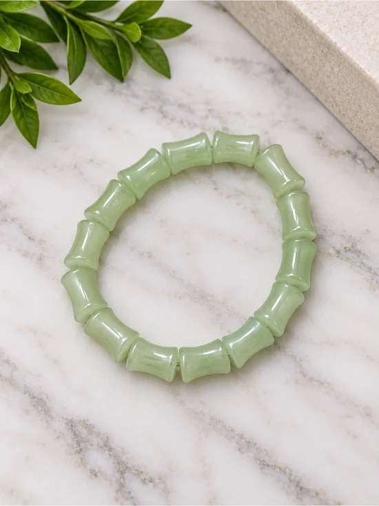 Green Bamboo-Style Stretch Bracelet