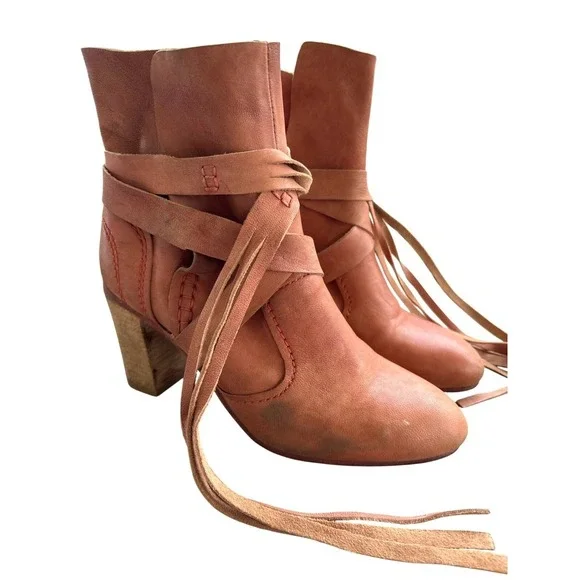 Free People Boots Size 38 / 7.5 Seven Wonders Heel Ankle‎ Booties Leather Rust