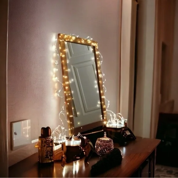 Apothecary & Company Micro LED String Lights 10ft Battery Powered White NIB