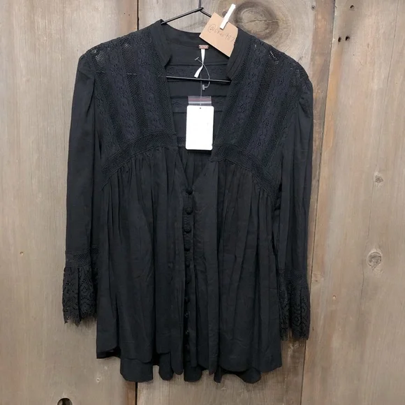 Free People Esme Lace Trim Blouse in Black Size Small