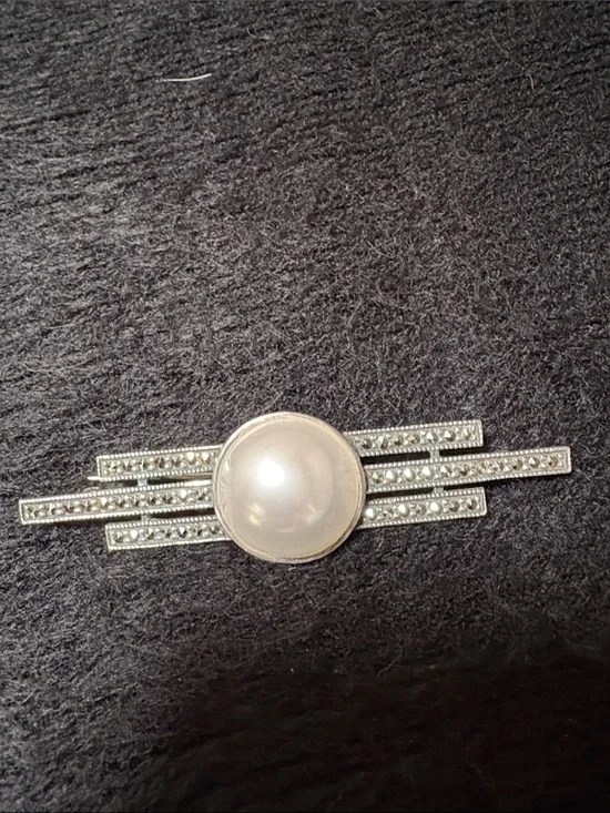 Vintage Judith Jack Sterling Silver Pearl Art Deco Brooch - White
