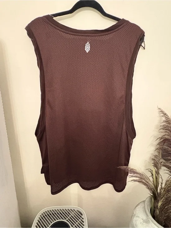 Free People NWT Women's Brown Mesh Sleeveless Top large, very well made!