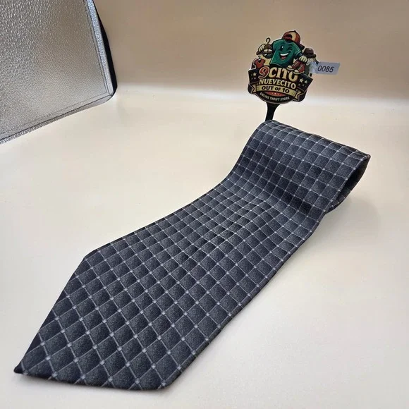 Principe Italy Mens Silk Tie Black Grey Geometric Grid Pattern Professional 3.¾